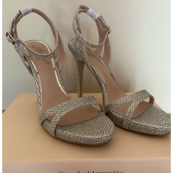 White Jewel Badgley Mischka Gallant Silver Sz 7.5 Shoes Jewel